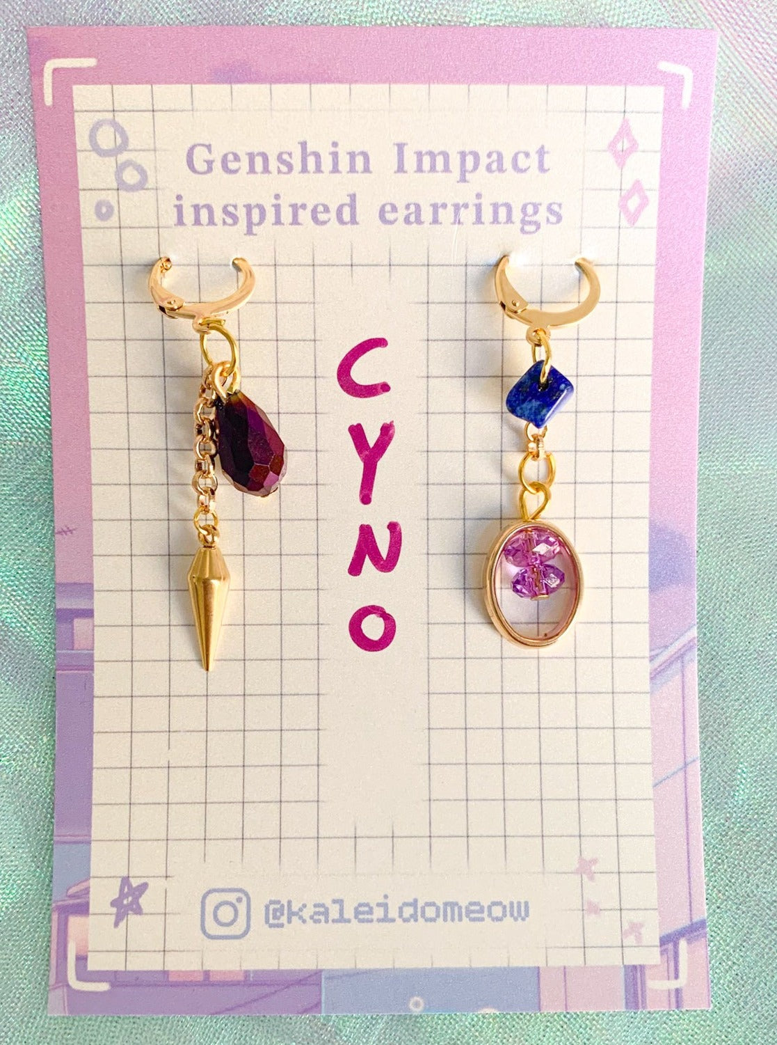 Cyno inspired earrings by kaleidomeow