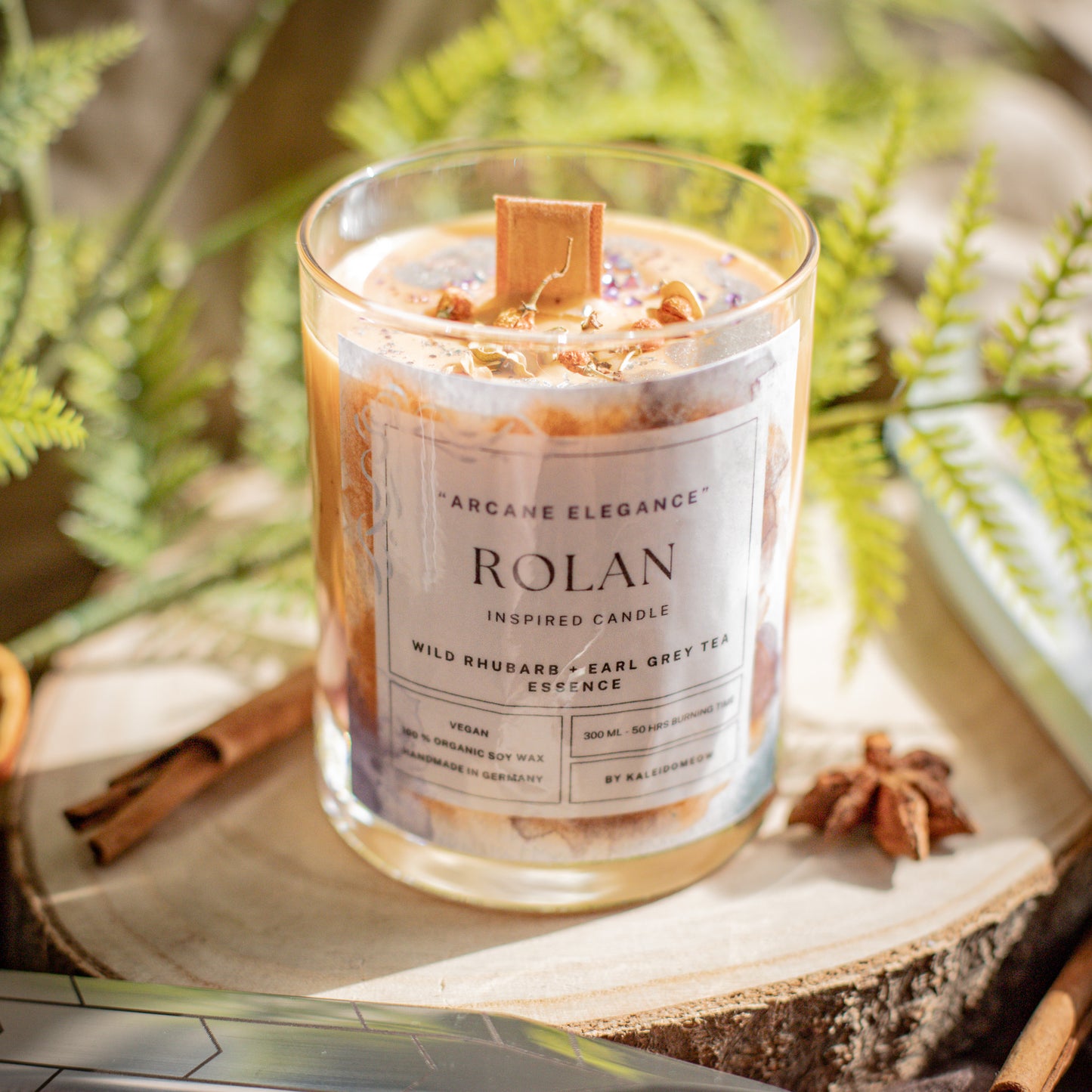 ROLAN inspired scented candle - 'Arcane Elegance' Baldur's Gate 3 inspired soy candle 300 ML